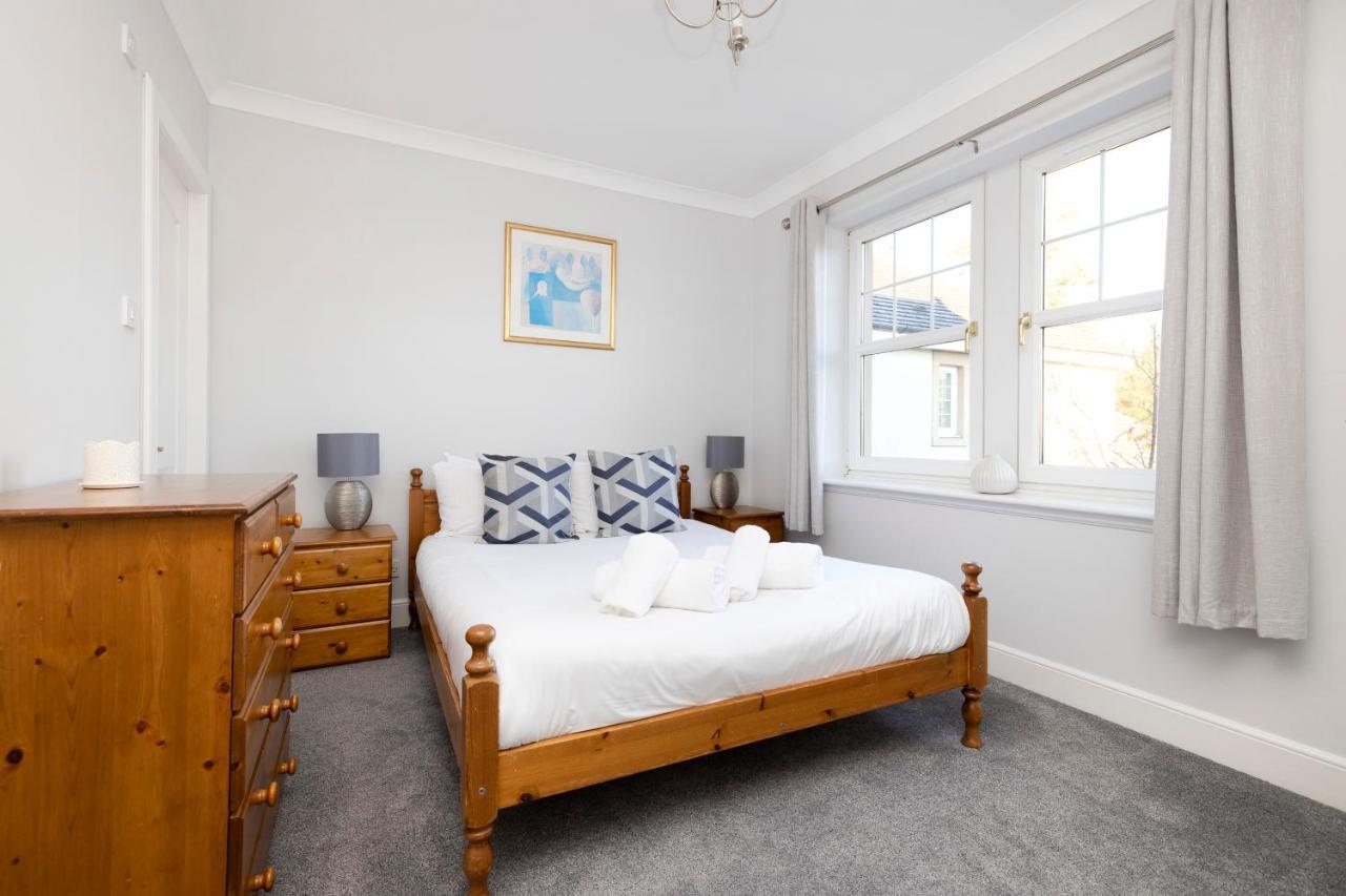Joivy Modern Flat With Free Parking Edimburgo Exterior foto