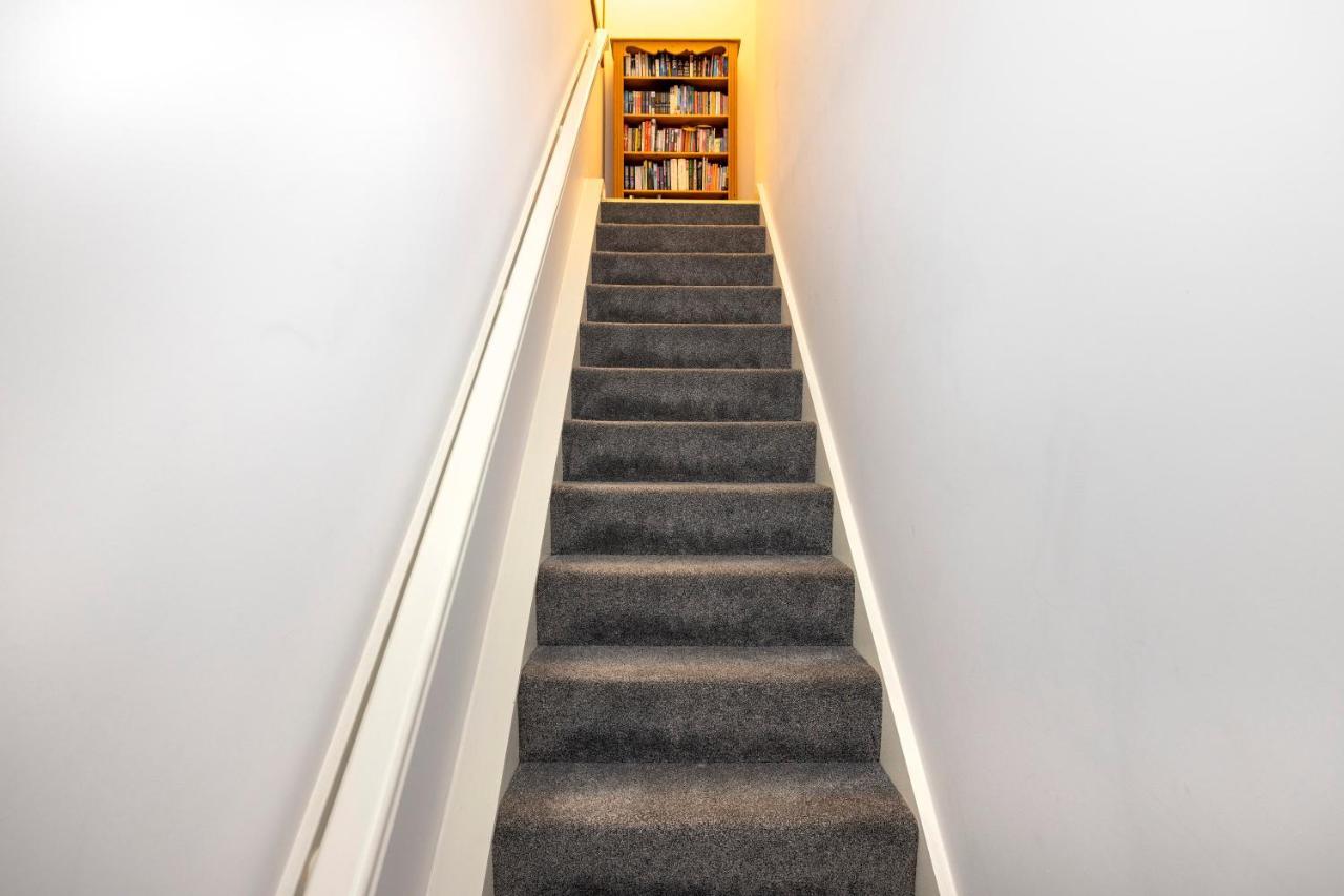 Joivy Modern Flat With Free Parking Edimburgo Exterior foto