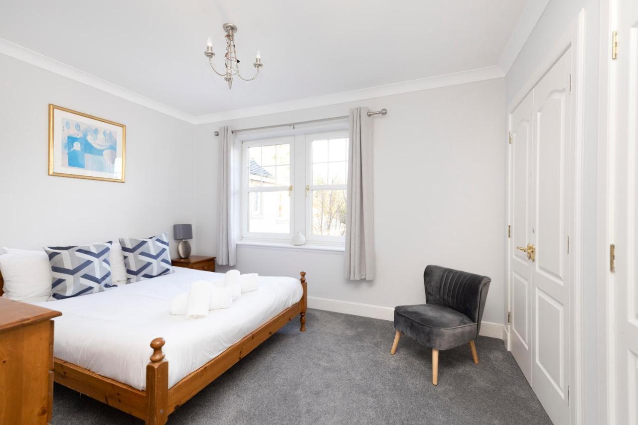 Joivy Modern Flat With Free Parking Edimburgo Exterior foto